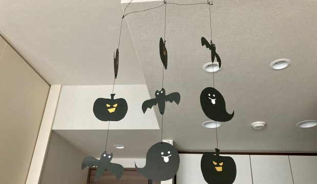 ハンドメイド ハロウィンモビールの作り方 ver ハルの寄り道新聞